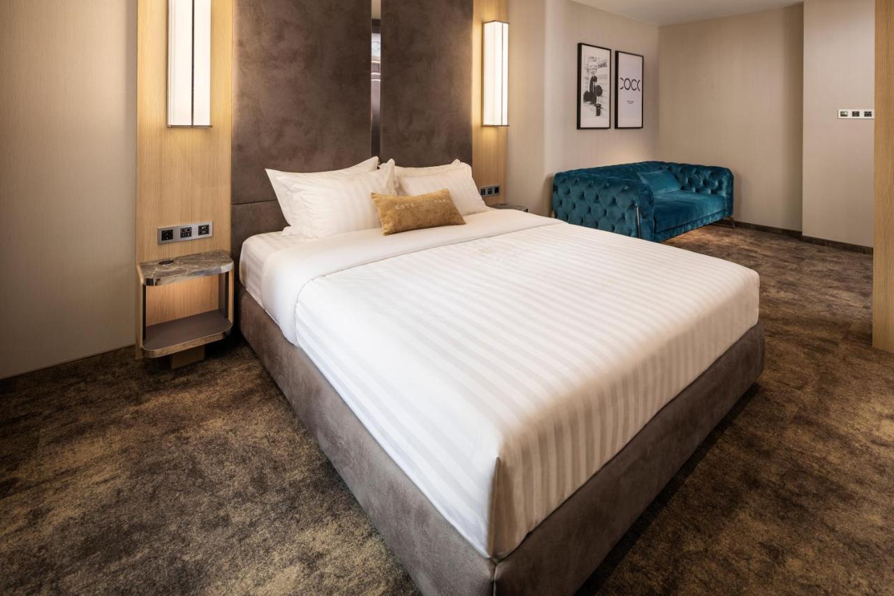 -- Este Park Hotel -- Part Of Urban Chic Luxury Design Hotels - Parking & Compliments - Next To Shopping & Dining Mall 플로브디프 외부 사진